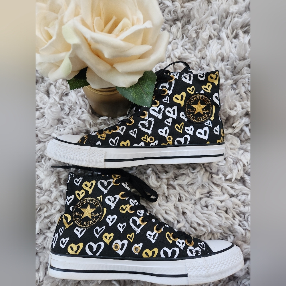Chuck Taylor Converse High Top Black with Gold White Hearts 8